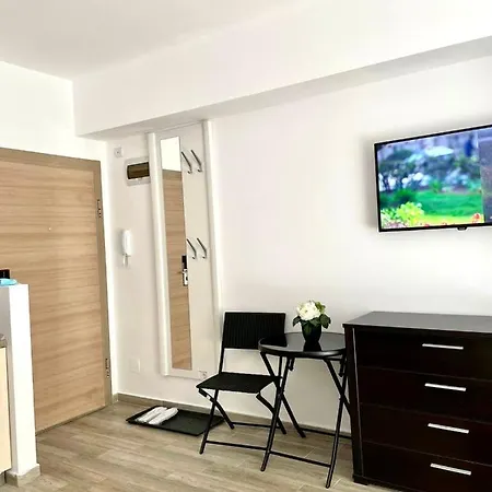Desilva Mamaia